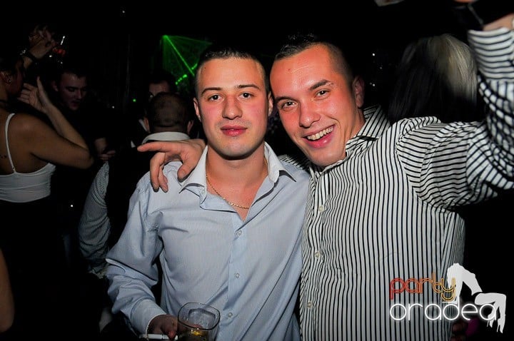 Chef la maxim în Club Life, 