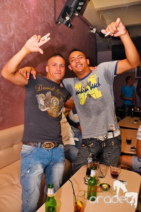 Chef şi veselie în Club Rio, 