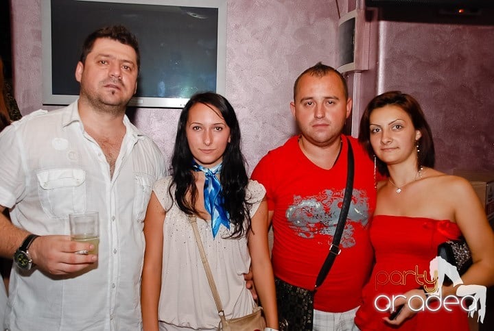 Chef şi veselie în Club Rio, 