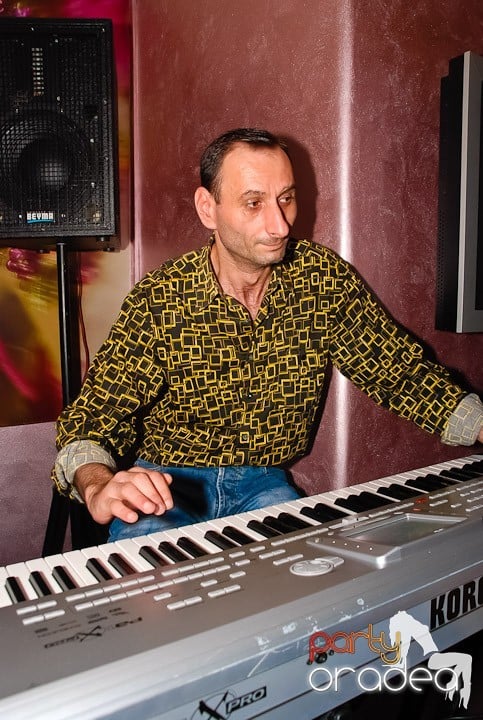 Chef şi veselie în Club Rio, 