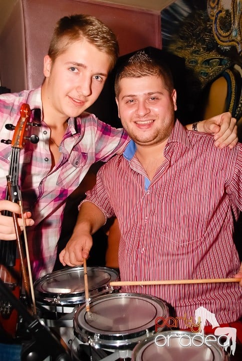 Chef şi veselie în Club Rio, 