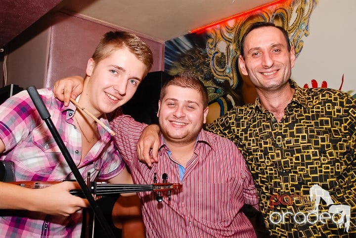 Chef şi veselie în Club Rio, 