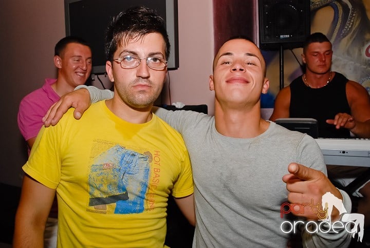 Chef şi veselie în Club Rio, 