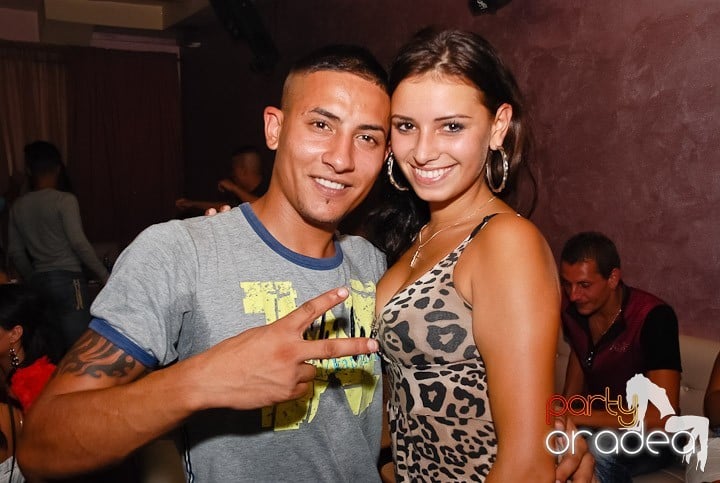 Chef şi veselie în Club Rio, 