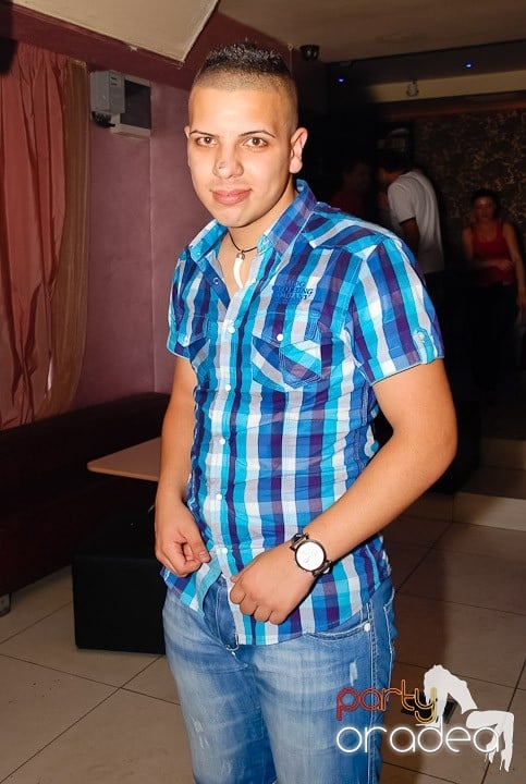 Chef şi veselie în Club Rio, 