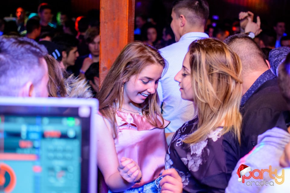 Christmas Party in Disco Fahaz, 