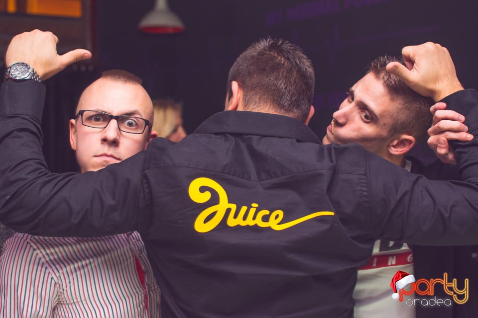 Christmas Weekend in Juice, Juice