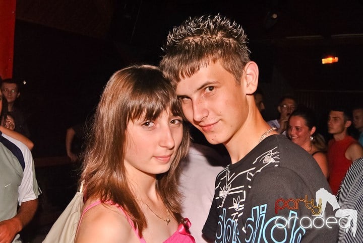 Club & House Night în Disco Faház, 