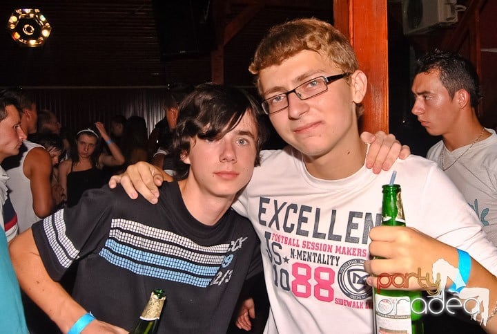 Club & House Night în Disco Faház, 