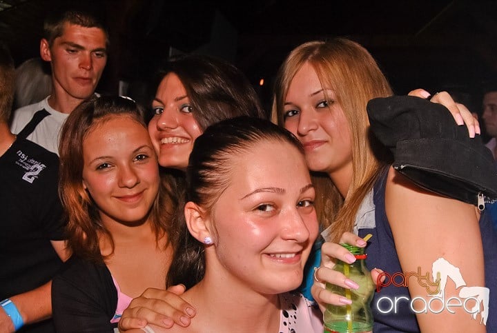 Club & House Night în Disco Faház, 