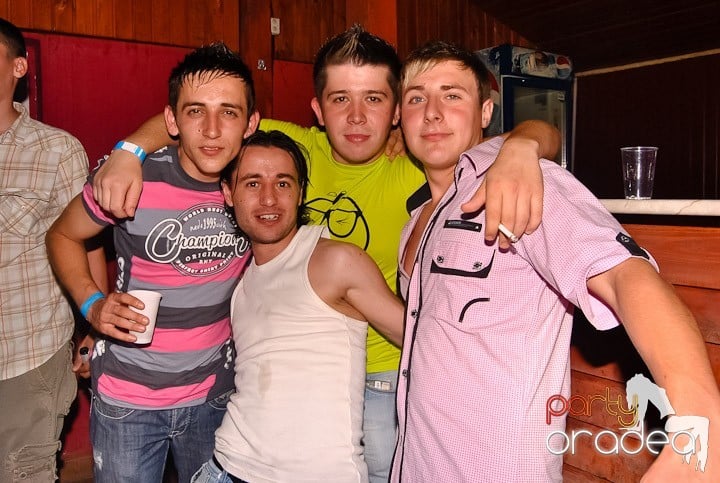 Club & House Night în Disco Faház, 