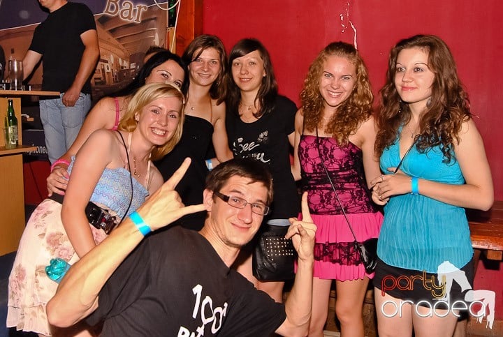 Club & House Night în Disco Faház, 