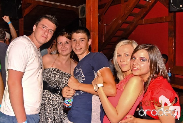 Club & House Night în Disco Faház, 