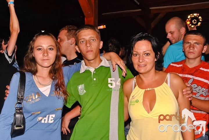 Club & House Night în Disco Faház, 