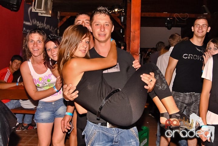 Club & House Night în Disco Faház, 