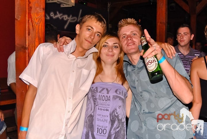 Club & House Night în Disco Faház, 