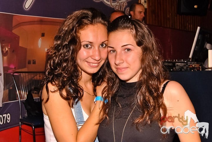 Club & House Night în Disco Faház, 