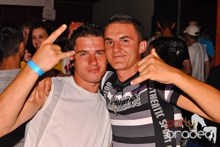 Club & House Night în Disco Faház, 