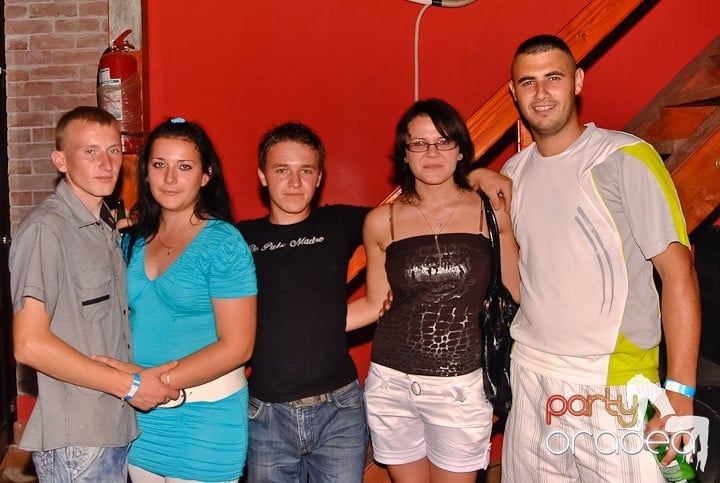 Club & House Night în Disco Faház, 