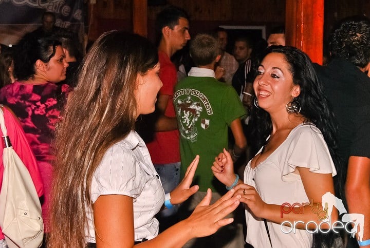 Club & House Night în Disco Faház, 