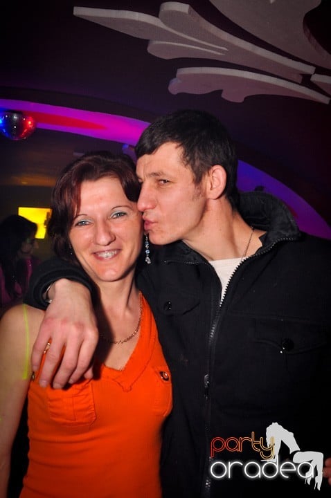 Club Atti's pe ringul de dans, 