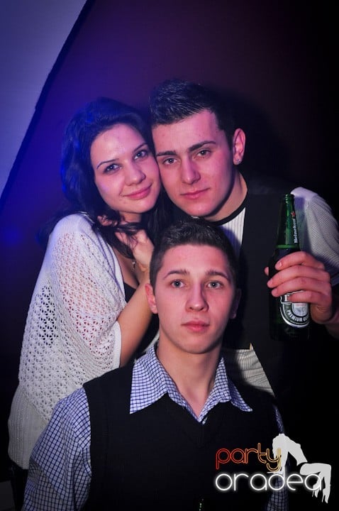 Club Atti's pe ringul de dans, 