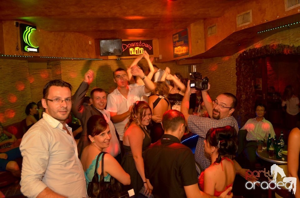 Club Downtown - Sâmbătă noaptea, 