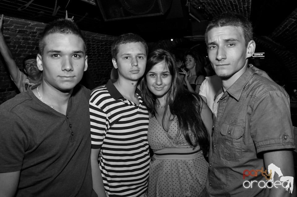 Club Escape: Love the Summer, 