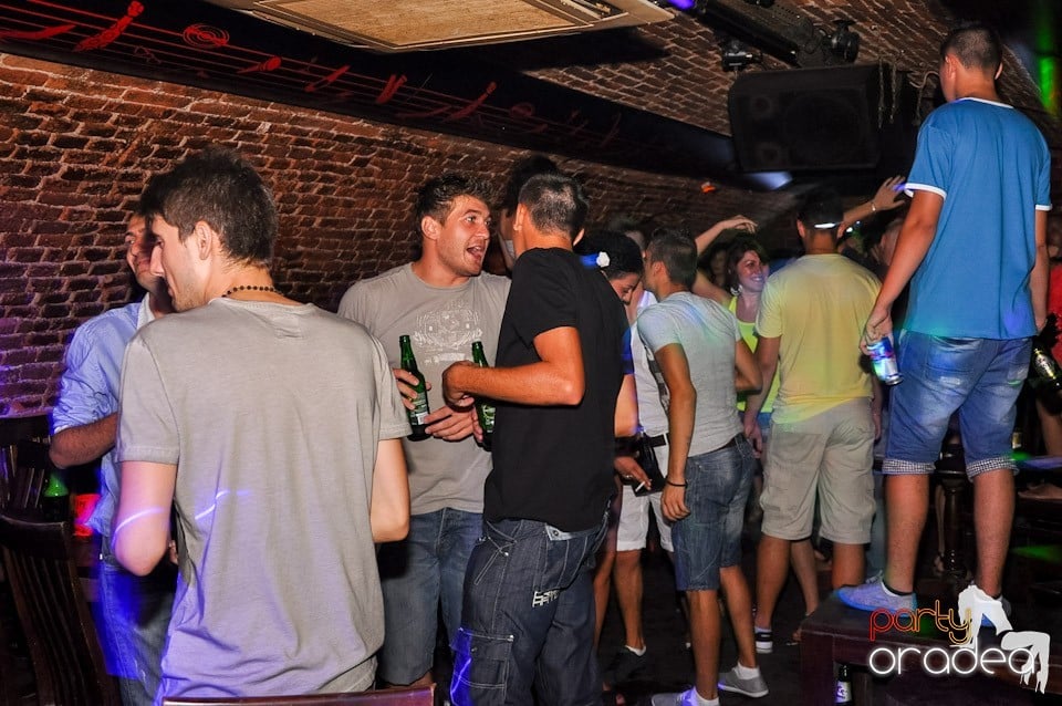 Club Escape: Love the Summer, 