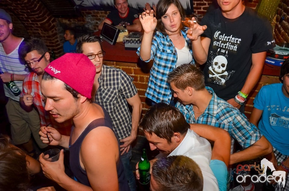 Club Escape: NMD Student's Party, 