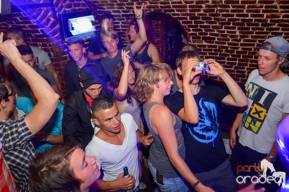 Club Escape: NMD Student's Party, 