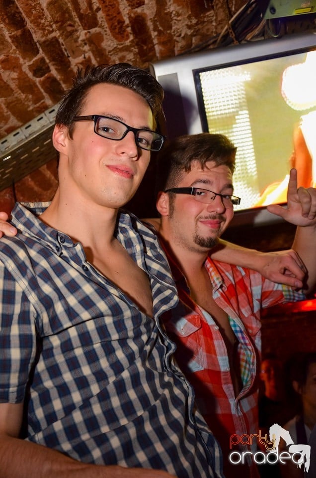 Club Escape: NMD Student's Party, 