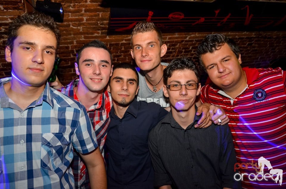 Club Escape nu doarme!, 