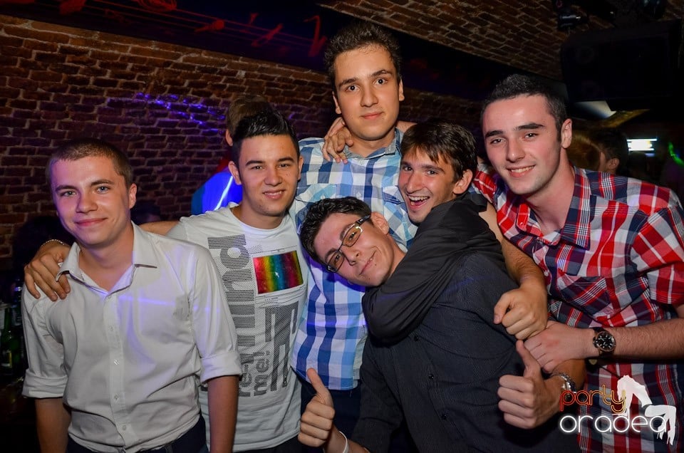 Club Escape nu doarme!, 