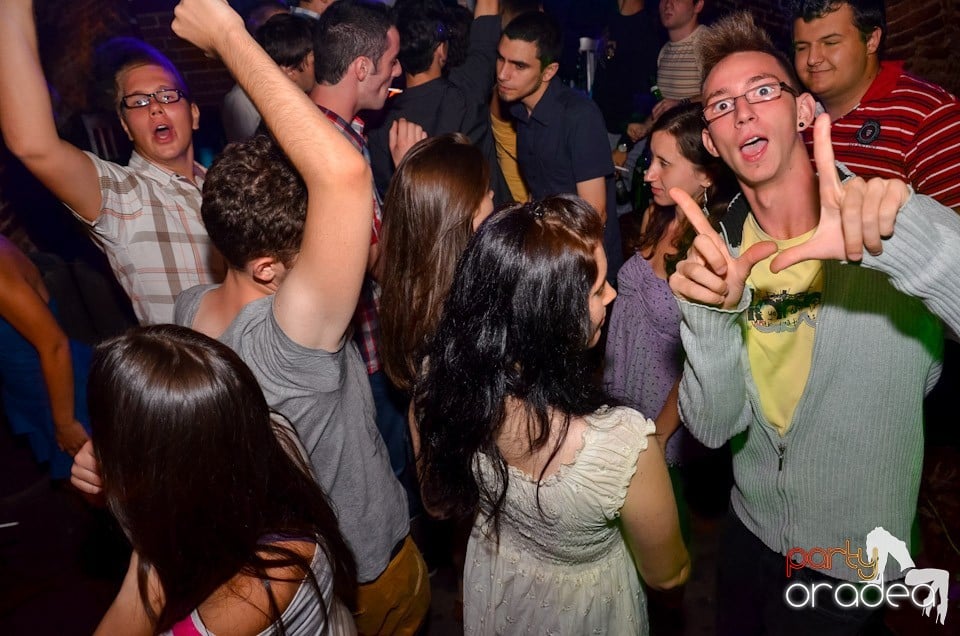 Club Escape nu doarme!, 