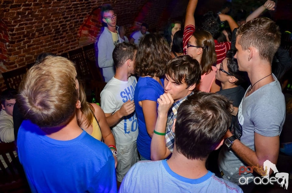 Club Escape nu doarme!, 