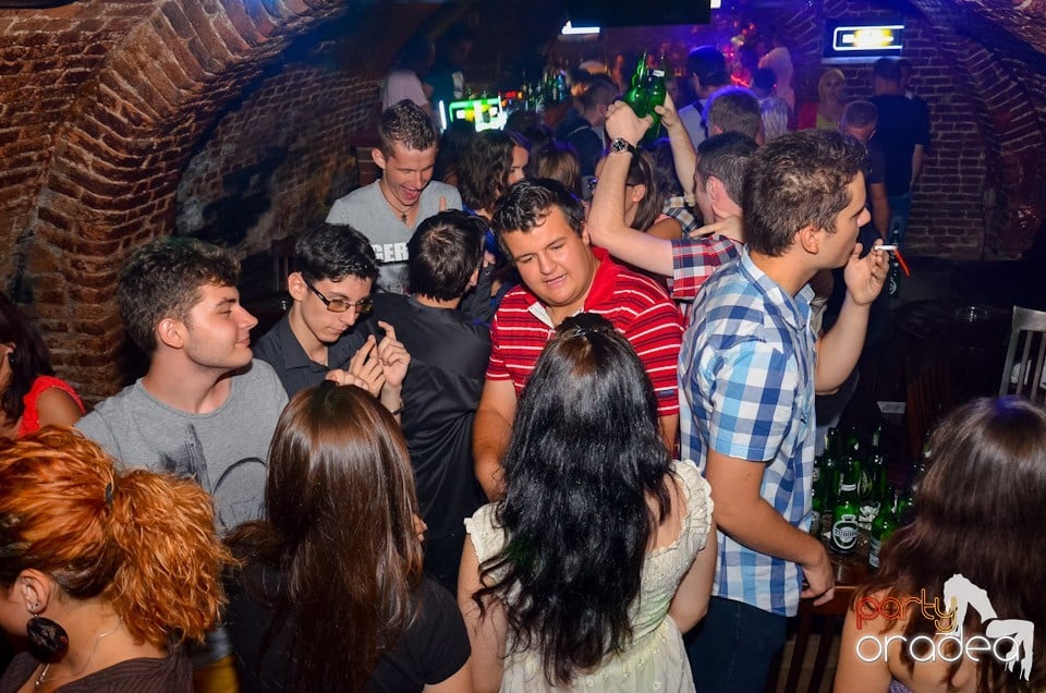 Club Escape nu doarme!, 