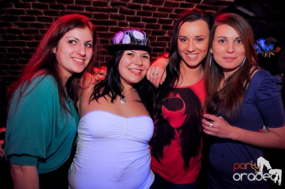 Club Escape prezintă: Green Day, 