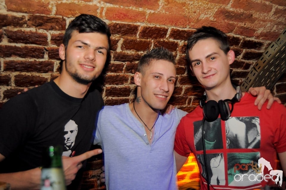 Club Escape prezintă: Green Day, 