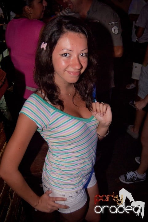 Club escape seară de seară, 