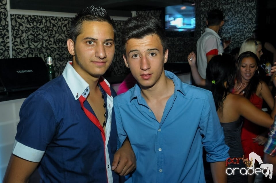 Club Life: Blaga de la Oradea & Speedy Band, 