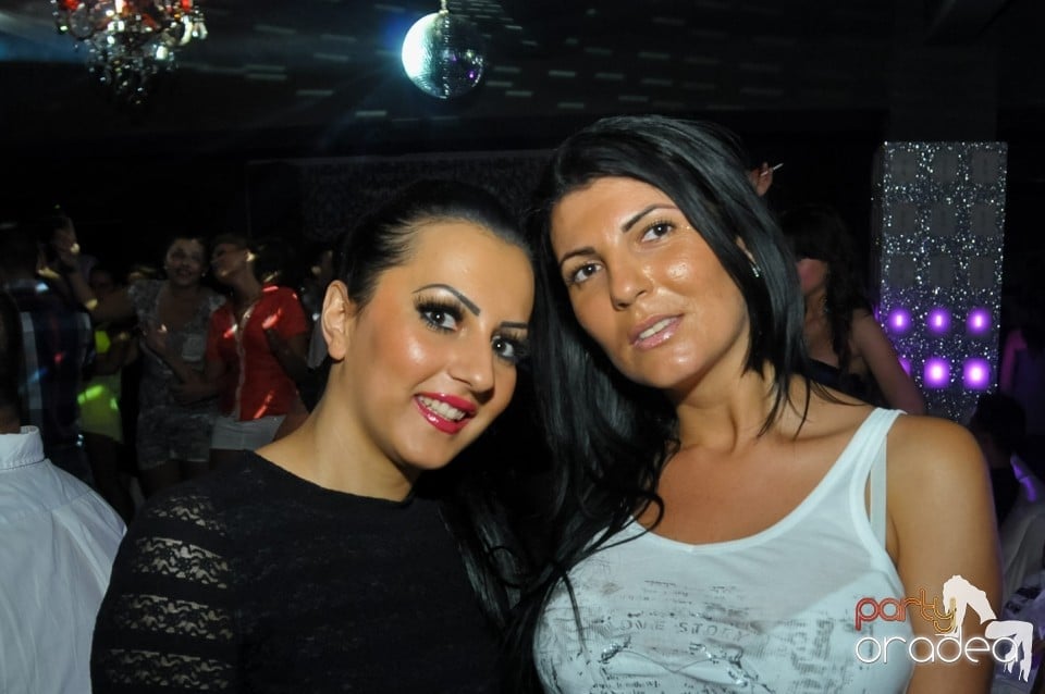 Club Life: Blaga de la Oradea & Speedy Band, 