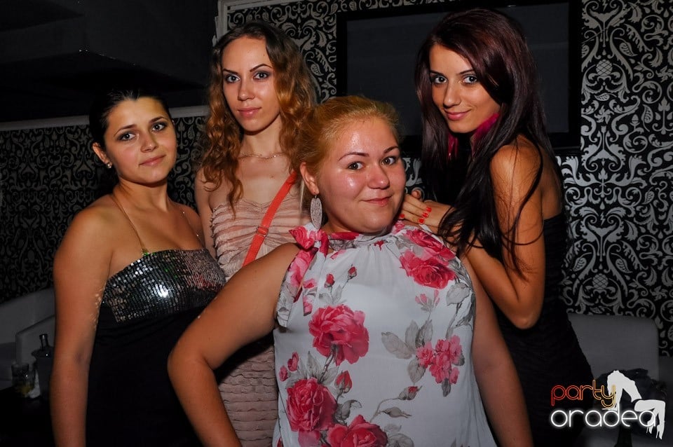 Club Life: Music in the Night, 