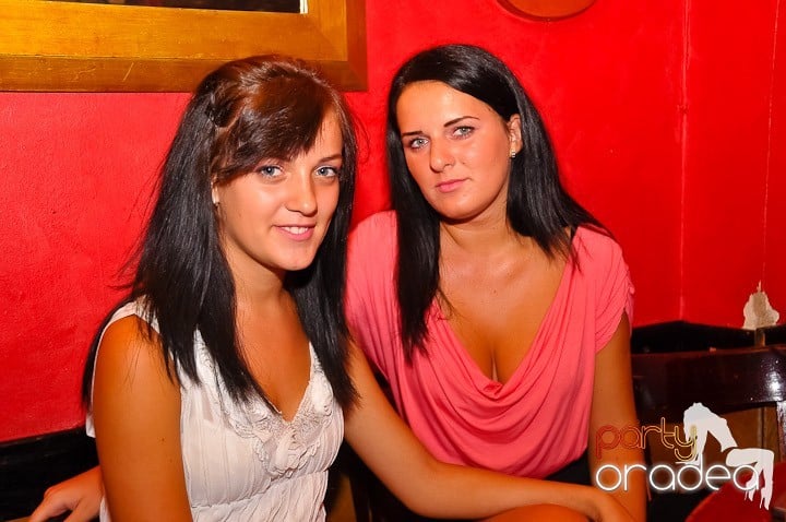 Clubbing în Downtown, 