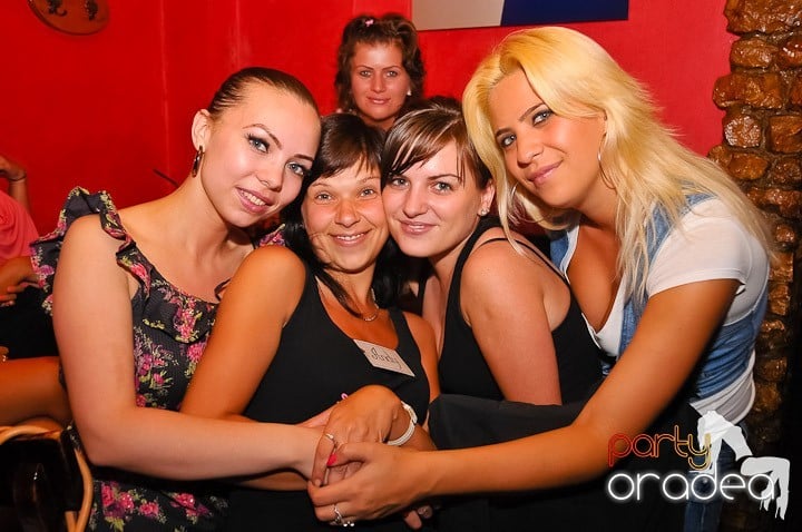 Clubbing în Downtown, 