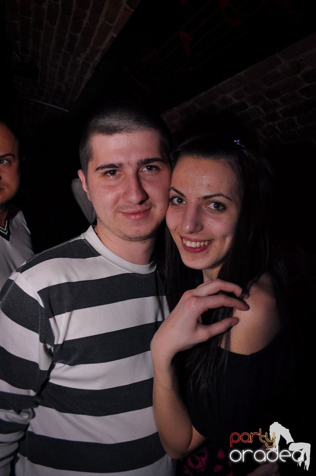 Clubbing în Escape, 