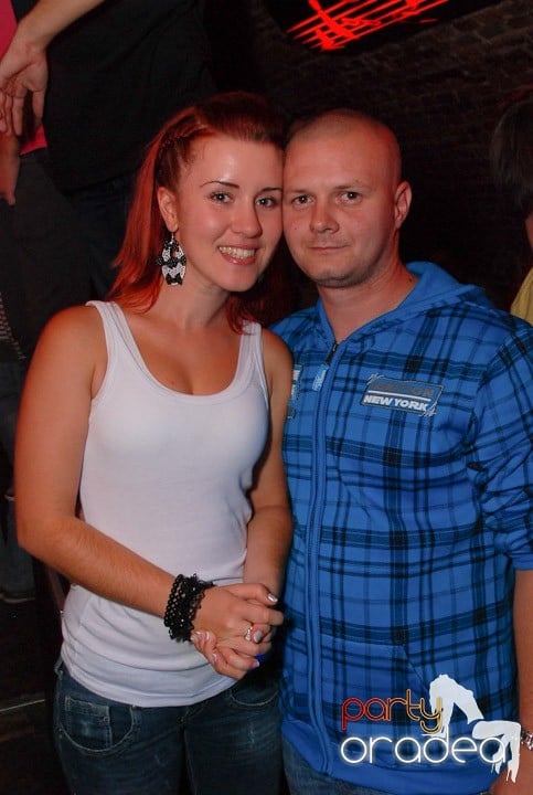 Clubbing în Escape, 