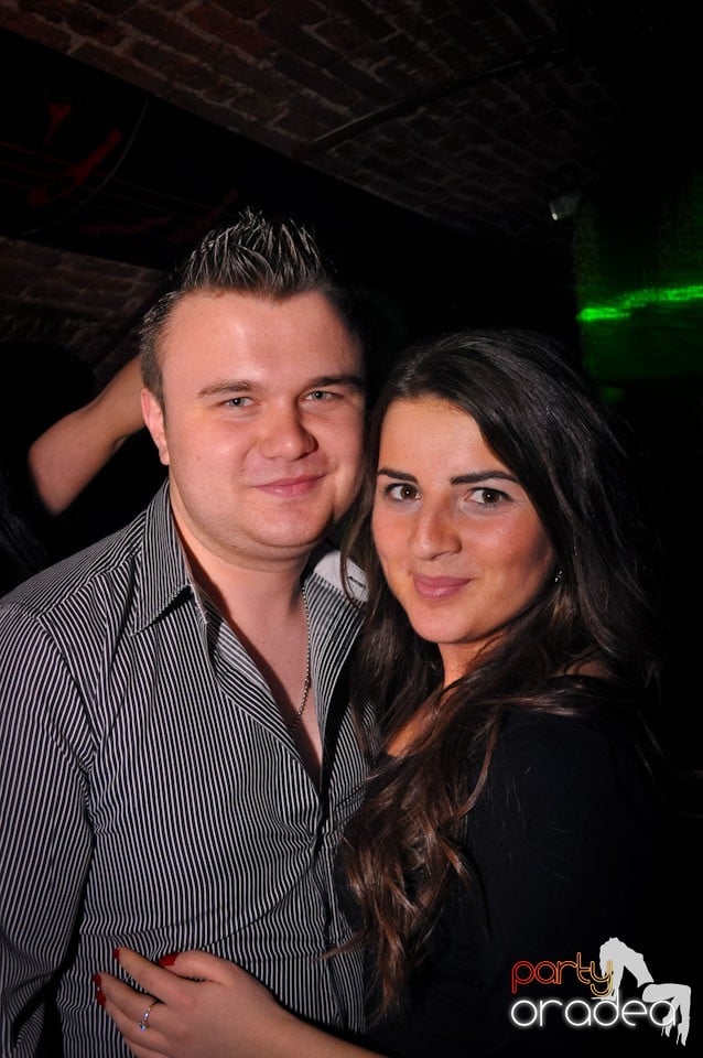 Clubbing în Escape, 