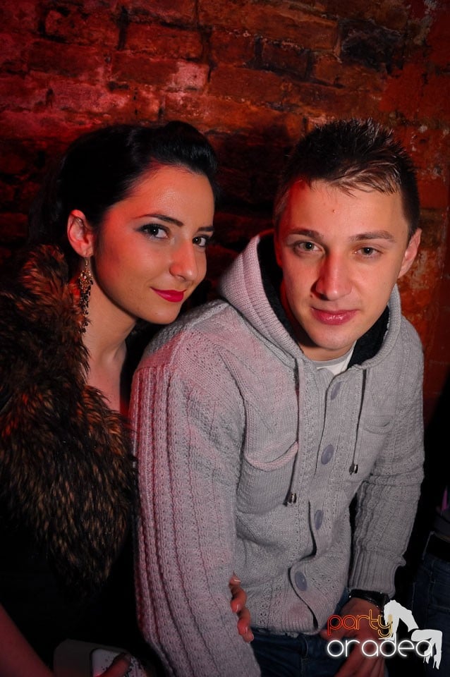 Clubbing în Escape, 