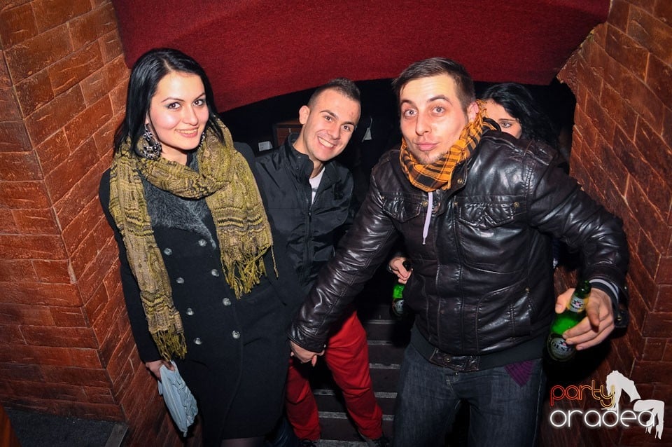 Clubbing în Escape, 